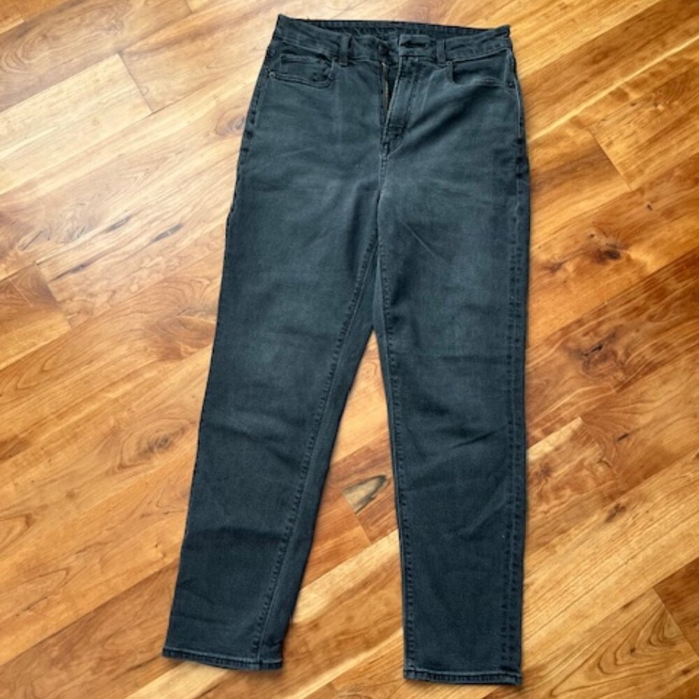 AE curvy mom jeans